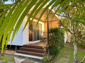 Caba Beach Condo - Bring your board ! Cute 2 bedroom cabin, walk to the beach! 3 night minimum stay